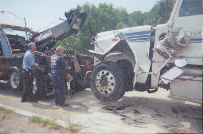 TTrailer_overturned_8_2007___2_.jpg